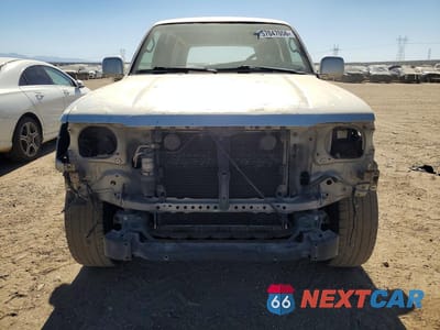 Piąte zdjęcie samochodu w środku: 1999 TOYOTA 4RUNNER SR5 VIN:JT3GN86RXX0119614 - miniatura
