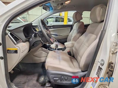 Zdjęcie 7 z 14 samochodu: 2016 HYUNDAI TUCSON SE VIN:KM8J3CA49GU066883 - miniatura