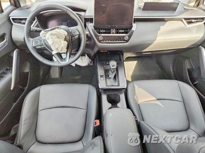 Zdjęcie 8 z 13 samochodu: 2026 TOYOTA COROLLA CROSS XLE VIN:7MUDAABG1TV169742 - miniatura