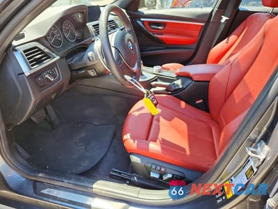 Zdjęcie 7 z 12 samochodu: 2016 BMW 328 VIN:WBA8E3G5XGNT26910 - miniatura