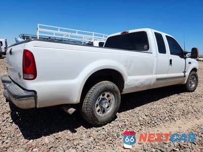 Trzecie zdjęcie samochodu z tyłu: 2000 FORD F250 SUPER DUTY VIN:1FTNX20F6YED96936 - miniatura