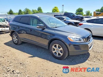 Czwarte zdjęcie samochodu z boku: 2012 VOLVO XC60 3.2 VIN:YV4940DZ4C2331755 - miniatura