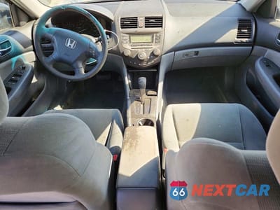 Zdjęcie 8 z 12 samochodu: 2007 HONDA ACCORD LX VIN:1HGCM564X7A037376 - miniatura