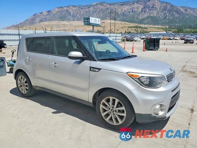 Czwarte zdjęcie samochodu z boku: 2018 KIA SOUL + VIN:KNDJP3A56J7536746 - miniatura