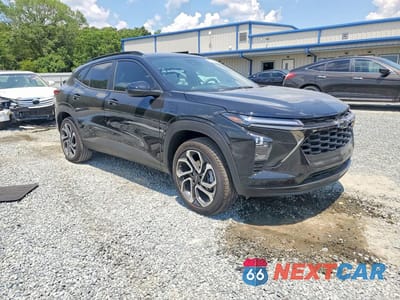 Czwarte zdjęcie samochodu z boku: 2026 CHEVROLET TRAX 2RS VIN:KL77LJEP8TC086191 - miniatura