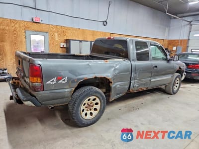 Trzecie zdjęcie samochodu z tyłu: 2007 GMC NEW SIERRA K1500 VIN:2GTEK19V621278574 - miniatura
