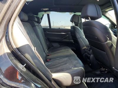 Zdjęcie 10 z 12 samochodu: 2015 BMW X5 XDRIVE50I VIN:5UXKR6C59F0J74939 - miniatura