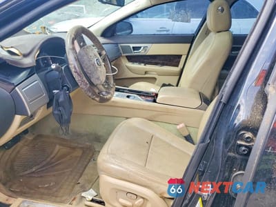 Zdjęcie 7 z 12 samochodu: 2011 JAGUAR XF PREMIUM VIN:SAJWA0GB1BLS06896 - miniatura
