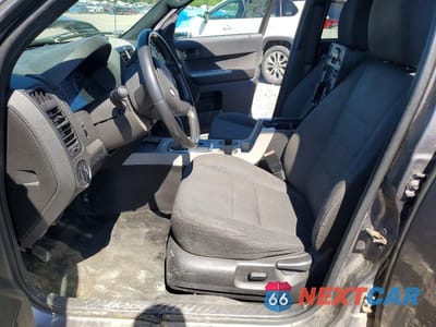 Zdjęcie 7 z 14 samochodu: 2012 FORD ESCAPE VIN:1FMCU9DG7CKC58534 - miniatura