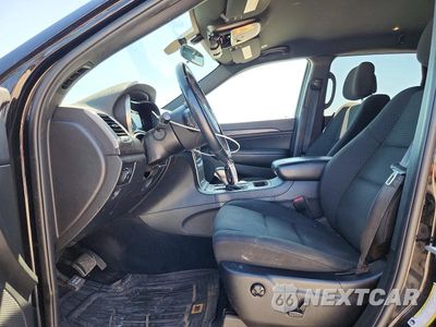Zdjęcie 7 z 13 samochodu: 2018 JEEP GRAND CHEROKEE LAREDO VIN:1C4RJFAG3JC187866 - miniatura