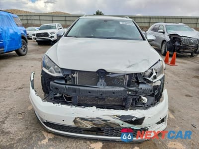 Piąte zdjęcie samochodu w środku: 2017 VOLKSWAGEN GOLF ALLTRACK S VIN:3VWH17AU2HM512679 - miniatura