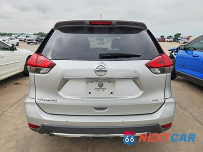 Zdjęcie 6 z 13 samochodu: 2017 NISSAN ROGUE SV VIN:JN8AT2MT9HW153419 - miniatura