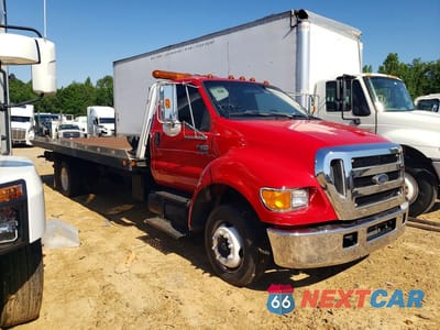 Czwarte zdjęcie samochodu z boku: 2005 FORD F650 SUPER DUTY VIN:3FRNF65F35V202482 - miniatura