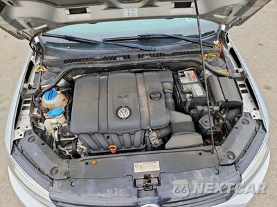 Zdjęcie 11 z 13 samochodu: 2011 VOLKSWAGEN JETTA SE VIN:3VWDZ7AJ9BM088406 - miniatura