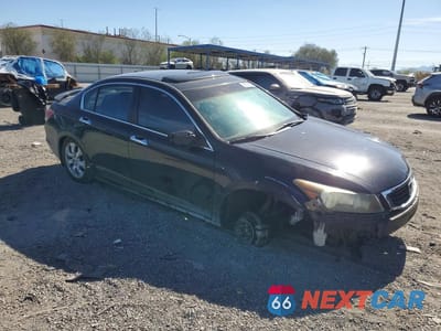 Czwarte zdjęcie samochodu z boku: 2008 HONDA ACCORD EXL VIN:1HGCP36828A072428 - miniatura