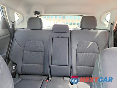Zdjęcie 10 z 14 samochodu: 2020 HYUNDAI TUCSON SE VIN:KM8J2CA4XLU272176 - miniatura