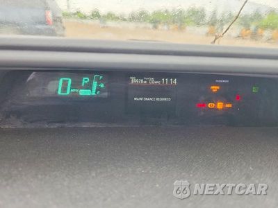 Zdjęcie 9 z 12 samochodu: 2012 TOYOTA PRIUS C THREE VIN:JTDKDTB32C1509477 - miniatura
