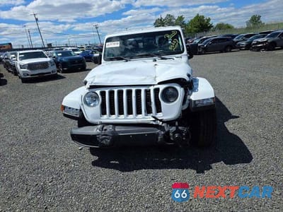 Piąte zdjęcie samochodu w środku: 2023 JEEP GLADIATOR OVERLAND VIN:1C6HJTFG4PL533216 - miniatura