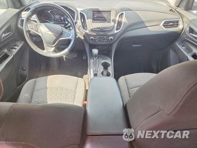 Zdjęcie 8 z 13 samochodu: 2022 CHEVROLET EQUINOX LT VIN:2GNAXTEV9N6133402 - miniatura