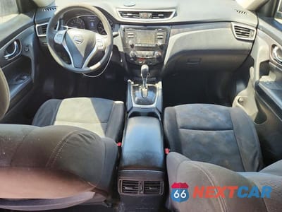 Zdjęcie 8 z 13 samochodu: 2016 NISSAN ROGUE S VIN:KNMAT2MT0GP634082 - miniatura