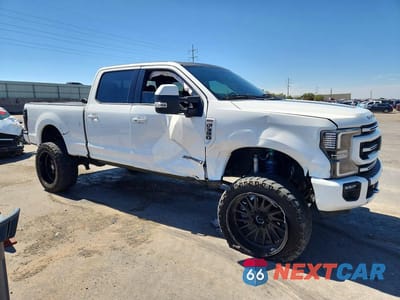 Czwarte zdjęcie samochodu z boku: 2020 FORD F350 SUPER DUTY VIN:1FT8W3BT2LEC07782 - miniatura