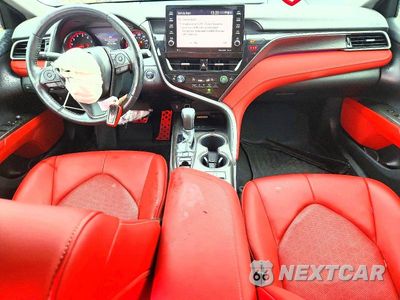 Zdjęcie 8 z 12 samochodu: 2022 TOYOTA CAMRY XSE VIN:4T1K61BK4NU047524 - miniatura