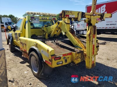 Drugie zdjęcie samochodu z przodu: 2006 FORD F550 SUPER DUTY VIN:1FDAF56PX6EB80017 - miniatura