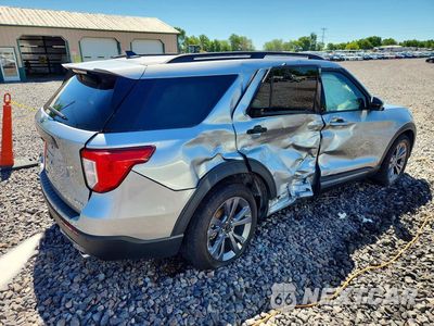 Trzecie zdjęcie samochodu z tyłu: 2022 FORD EXPLORER XLT VIN:1FMSK8DH4NGB61821 - miniatura