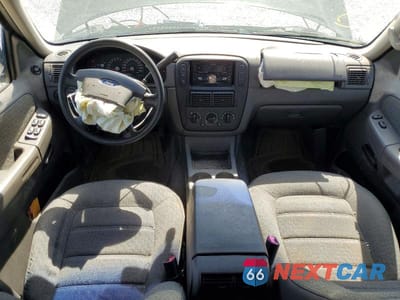 Zdjęcie 8 z 13 samochodu: 2003 FORD EXPLORER XLS VIN:1FMZU72K23ZA80853 - miniatura