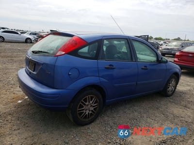 Trzecie zdjęcie samochodu z tyłu: 2003 FORD FOCUS VIN:3FAFP37Z43R141742 - miniatura