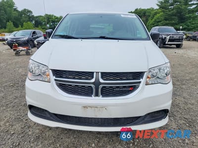 Piąte zdjęcie samochodu w środku: 2016 DODGE GRAND CARAVAN SE VIN:2C4RDGBG8GR153031 - miniatura