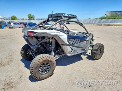 Trzecie zdjęcie samochodu z tyłu: 2023 CAN-AM MAVERICK X3 UTILITY VEHICLE VIN:3JBVGAY43PE004109 - miniatura