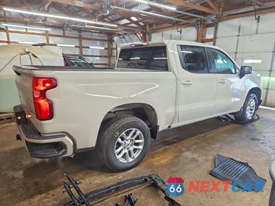 Trzecie zdjęcie samochodu z tyłu: 2026 CHEVROLET SILVERADO C1500 RST VIN:1GCPADED9TZ259035 - miniatura