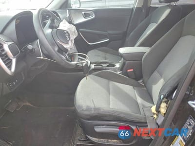 Zdjęcie 7 z 12 samochodu: 2023 KIA SOUL LX VIN:KNDJ23AU7P7865647 - miniatura
