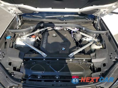 Zdjęcie 11 z 13 samochodu: 2025 BMW X5 XDRIVE40I VIN:5UX23EU07S9Y56982 - miniatura