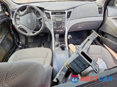Zdjęcie 8 z 13 samochodu: 2013 HYUNDAI SONATA GLS VIN:5NPEB4AC2DH738150 - miniatura