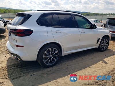 Trzecie zdjęcie samochodu z tyłu: 2026 BMW X5 XDRIVE50E VIN:5UX43EU02T9129016 - miniatura
