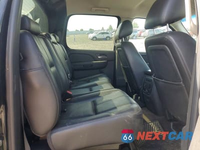 Zdjęcie 10 z 12 samochodu: 2011 CHEVROLET AVALANCHE LT VIN:3GNTKFE38BG108823 - miniatura