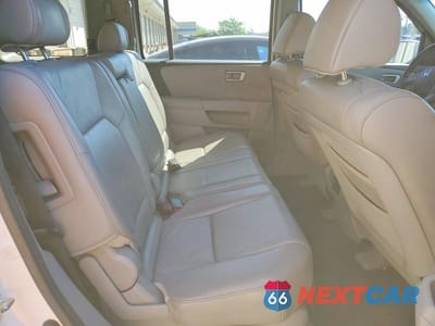 Zdjęcie 11 z 13 samochodu: 2010 HONDA PILOT VIN:5FNYF4H69AB025046 - miniatura