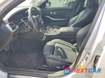 Zdjęcie 7 z 12 samochodu: 2020 BMW 330I VIN:WBA5R1C02LFH80114 - miniatura