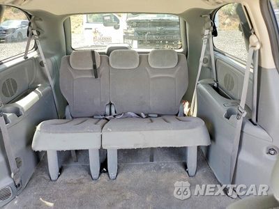 Zdjęcie 10 z 13 samochodu: 2006 DODGE GRAND CARAVAN SXT VIN:2D4GP44L96R868084 - miniatura