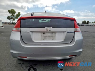 Zdjęcie 6 z 12 samochodu: 2010 HONDA INSIGHT LX VIN:JHMZE2H55AS042012 - miniatura