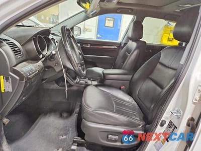 Zdjęcie 7 z 14 samochodu: 2013 KIA SORENTO SX VIN:5XYKWDA28DG332959 - miniatura