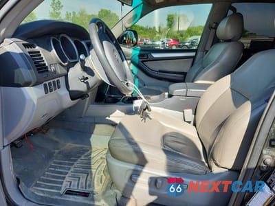 Zdjęcie 7 z 12 samochodu: 2007 TOYOTA 4RUNNER SR5 VIN:JTEBT14R570065141 - miniatura