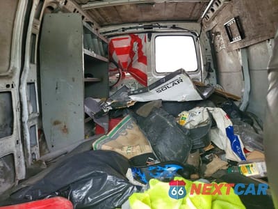 Zdjęcie 10 z 13 samochodu: 2002 CHEVROLET EXPRESS G2500 VIN:1GCFG25M521112187 - miniatura