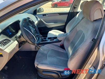 Zdjęcie 7 z 12 samochodu: 2016 HYUNDAI SONATA SE VIN:5NPE24AF2GH383656 - miniatura