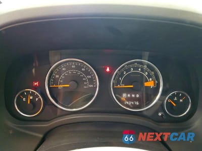 Zdjęcie 9 z 13 samochodu: 2014 JEEP COMPASS LATITUDE VIN:1C4NJCEA0ED821413 - miniatura
