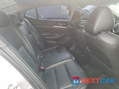 Zdjęcie 10 z 12 samochodu: 2018 NISSAN MAXIMA 3.5 SV VIN:1N4AA6AP0JC368006 - miniatura