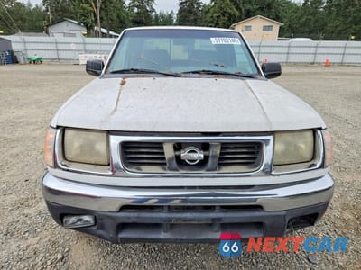 Piąte zdjęcie samochodu w środku: 2000 NISSAN FRONTIER XE VIN:1N6ED27TXYC385287 - miniatura