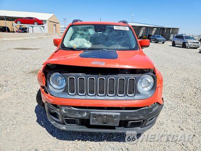 Piąte zdjęcie samochodu w środku: 2016 JEEP RENEGADE LATITUDE VIN:ZACCJBBT9GPE13519 - miniatura